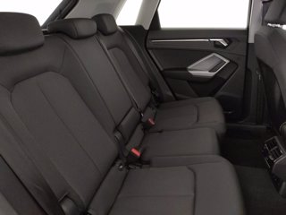 AUDI Q3 35 2.0 tdi business advanced s-tronic