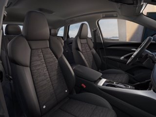 AUDI Q5 TFSI 150 kW mHEV+ S tronic quattro S line edition