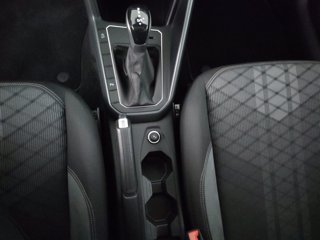 VOLKSWAGEN Taigo 1.0 tsi r-line 110cv dsg