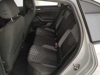 VOLKSWAGEN Taigo 1.0 tsi r-line 110cv dsg