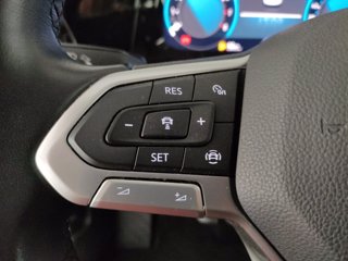 VOLKSWAGEN Golf 1.0 tsi evo life 110cv