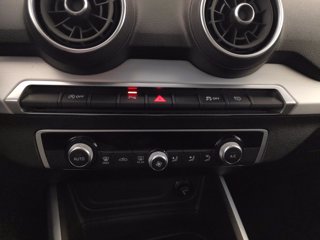 AUDI Q2 35 1.5 tfsi business my20