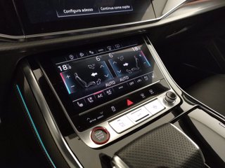 AUDI Rs q8 4.0 mhev quattro tiptronic