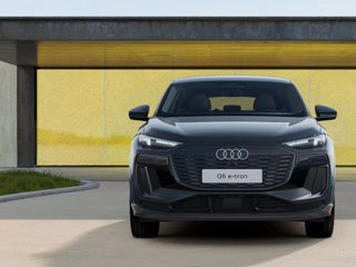 AUDI Q6 SPB e-tron S line edition