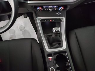 AUDI Q3 35 1.5 tfsi business