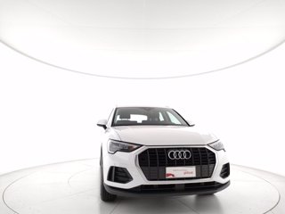 AUDI Q3 35 1.5 tfsi business
