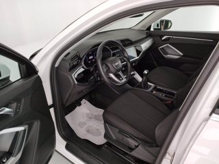 AUDI Q3 35 1.5 tfsi business