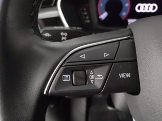 AUDI Q3 35 2.0 tdi business s-tronic