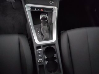 AUDI Q3 35 2.0 tdi business s-tronic