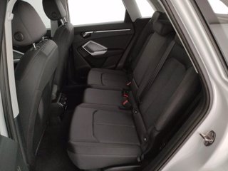 AUDI Q3 35 2.0 tdi business s-tronic