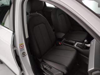 AUDI Q3 35 2.0 tdi business s-tronic