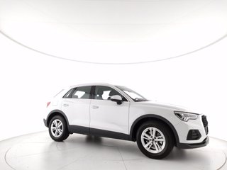 AUDI Q3 35 2.0 tdi business s-tronic