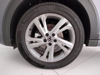 VOLKSWAGEN Taigo 1.0 tsi r-line 110cv