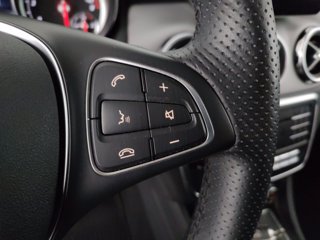 MERCEDES Classe GLA 180 sport