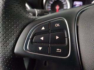 MERCEDES Classe GLA 180 sport