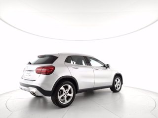MERCEDES Classe GLA 180 sport