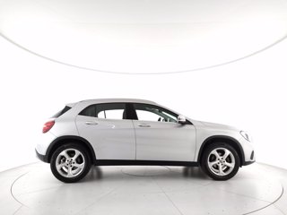 MERCEDES Classe GLA 180 sport