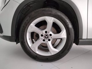 MERCEDES Classe GLA 180 sport