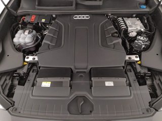 AUDI Q8 45 3.0 tdi mhev quattro tiptronic