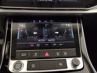 AUDI Q8 45 3.0 tdi mhev quattro tiptronic