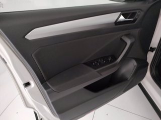 VOLKSWAGEN T-roc 1.0 tsi life 110cv