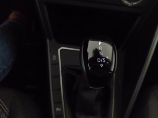 VOLKSWAGEN Taigo 1.0 tsi r-line 110cv