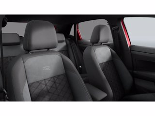 VOLKSWAGEN Polo 1.0 TSI R-Line Plus