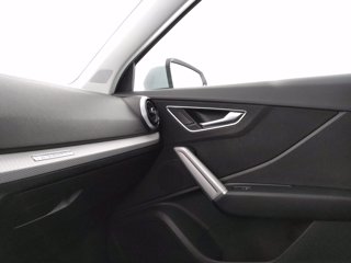 AUDI Q2 35 2.0 tdi business quattro s-tronic