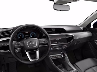 AUDI Q3 35 2.0 tdi business advanced s-tronic