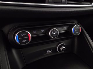 ALFA ROMEO Stelvio 2.2 t business q4 180cv auto