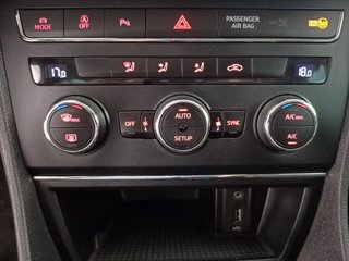 SEAT Leon st 2.0 tdi cr 184cv fr s&s e6