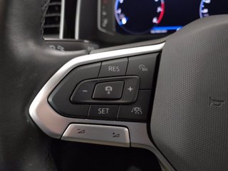 VOLKSWAGEN Taigo 1.0 tsi r-line 110cv