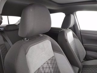 VOLKSWAGEN Taigo 1.0 tsi r-line 110cv