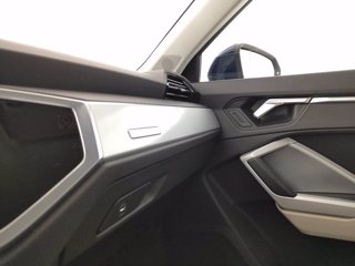 AUDI Q3 35 2.0 tdi business advanced s-tronic