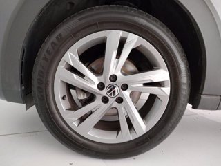 VOLKSWAGEN Taigo 1.0 tsi r-line 110cv