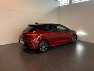 TOYOTA Corolla 1.8h style cvt