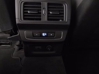 AUDI Q5 40 2.0 tdi mhev 12v s line quattro s-tronic