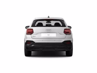 AUDI Q2 35 TDI quattro S tronic Business