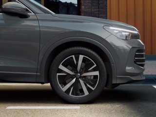 VOLKSWAGEN Tiguan 1.5 tsi ehybrid elegance 204cv dsg