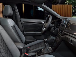 VOLKSWAGEN T-roc 1.0 tsi r-line plus 115cv