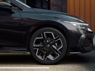 VOLKSWAGEN Golf 2.0 tdi r-line plus 150cv dsg