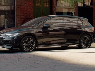 VOLKSWAGEN Golf 2.0 tdi r-line plus 150cv dsg