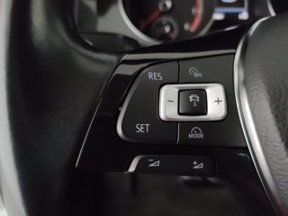 VOLKSWAGEN Golf 5p 1.0 tsi business 110cv