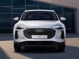 AUDI Q5 TDi 150 kW mHEV+ S tronic quattro Business