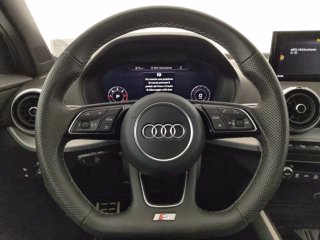 AUDI Q2 35 2.0 tdi identity black quattro s-tronic