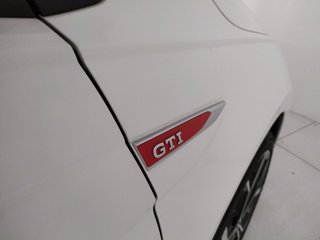 VOLKSWAGEN Polo 2.0 tsi gti dsg