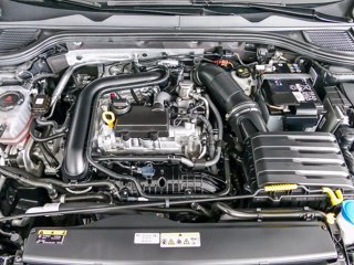 VOLKSWAGEN GOLF 1.0 eTSI LIFE DSG 110CV