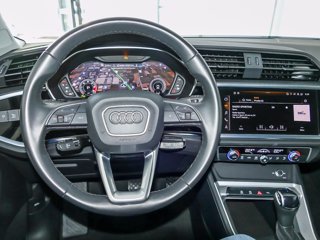 AUDI Q3 35 2.0 tdi Business Advanced s-tronic