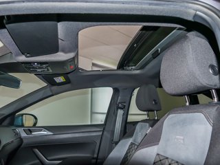 VOLKSWAGEN TAIGO 1.0  R-LINE TSI 110CV