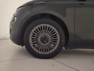 FIAT 500e 42 kwh icon +